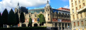 Azkuna Center Bilbao Vizcaya Aitor Delgado Tours